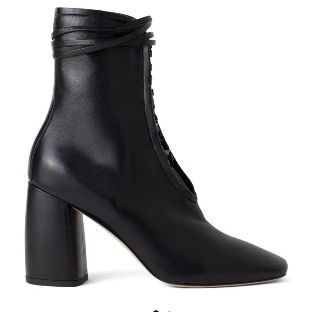 Daniella Shevel Black Size 7.5 Ankle Boot - S2- 37th